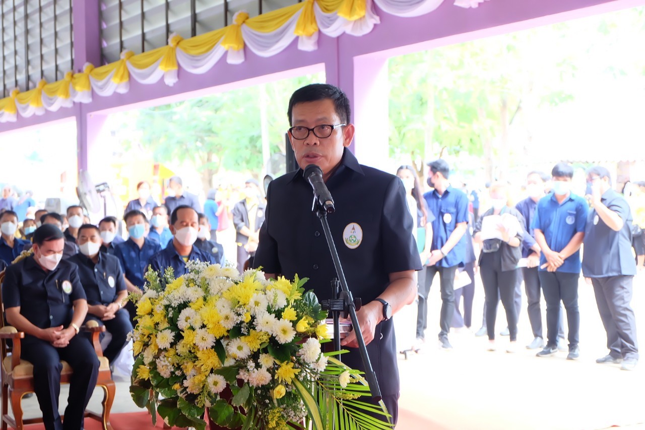 title - รมช.นางสาวมนัญญา ไทยเศรษฐ์ เปิดงานคลินิกเกษตรเคลื่อนที่ในพระราชานุเคราะห์ สมเด็จพระบรมโอรสาธิราช ฯ สยามมกุฎราชกุมาร ในโอกาสมหามงคลวันเฉลิมพระชนมพรรษา 70 พรรษา พระบาทสมเด็จพระเจ้าอยู่หัว วันที่ 28 กรกฎาคม 2565